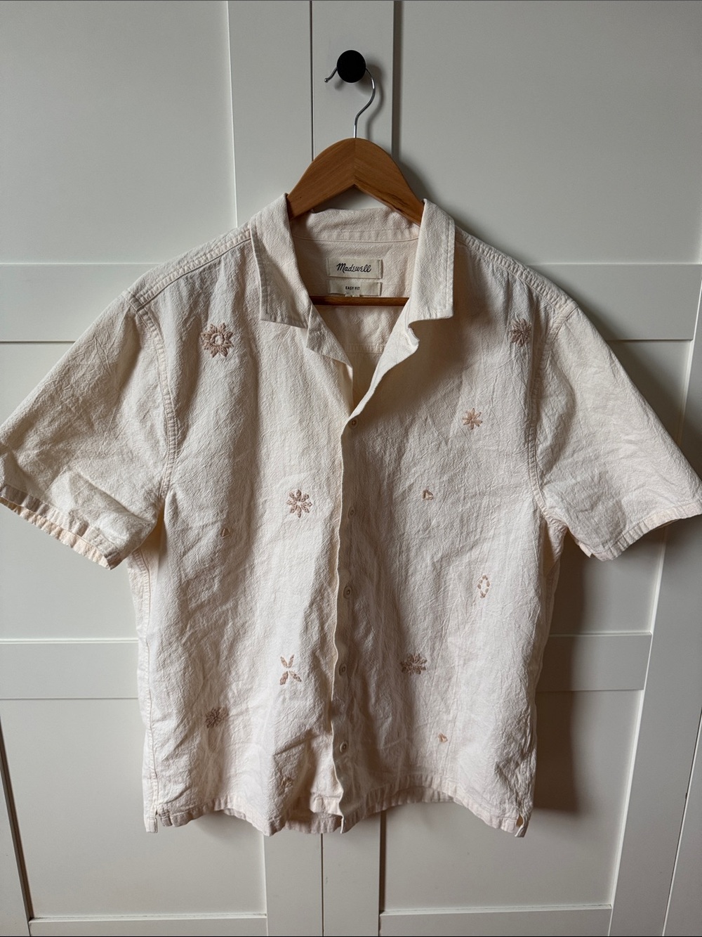 Madewell Cream Linen Short-Sleeve Button-Down Shirt with Subtle Embroidery